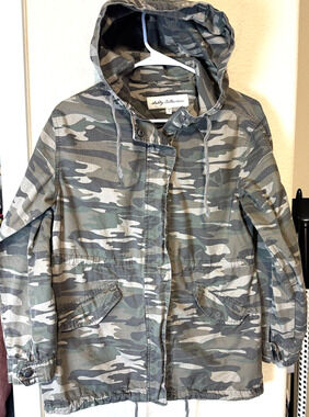 Sebby Hooded Jacket Lightweight Camo Cinch Waist Size S full zip
